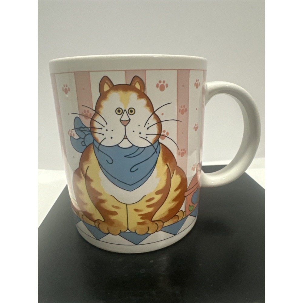 Adorable Fat Tabby Cat Kitty Kitten 10oz. Coffee Mug Tea Cup Lisa Berrett Japan‎